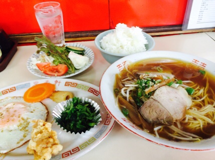 東来軒 ラーメンセット