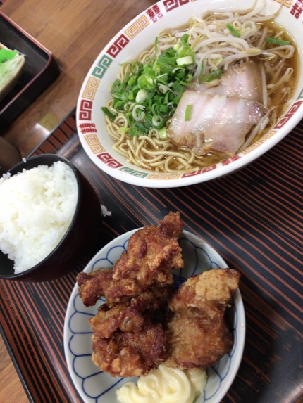 さぬき 中華定食 全体