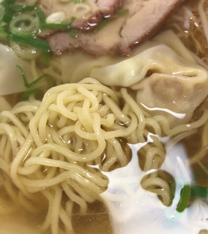 本州一 ワンタン麺 麺