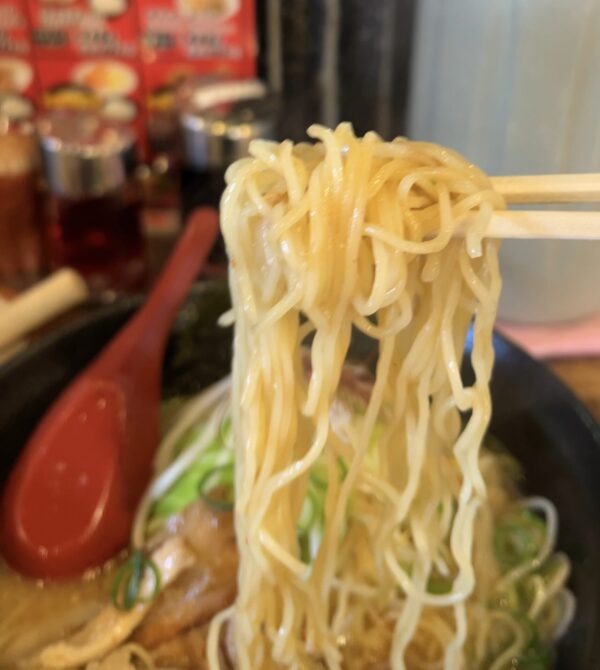 げんこつらーめん 麺