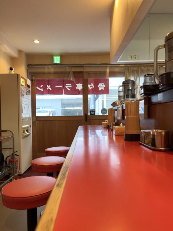 骨々亭 店内