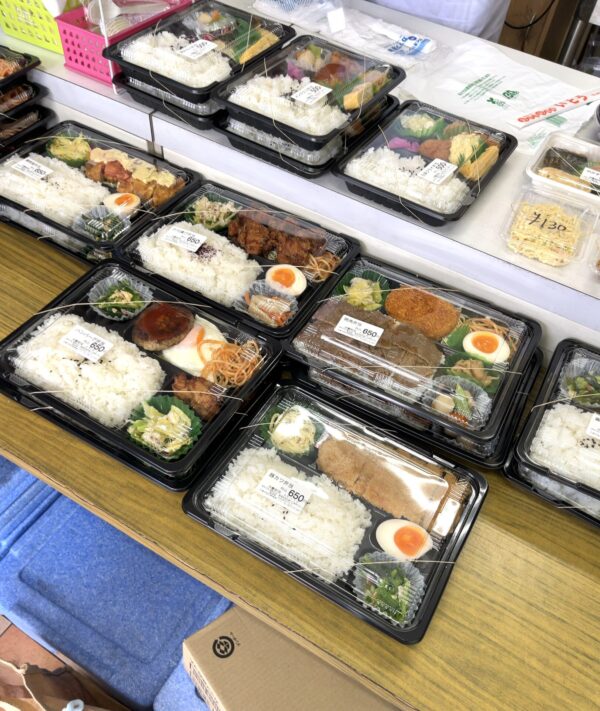いとう 店内