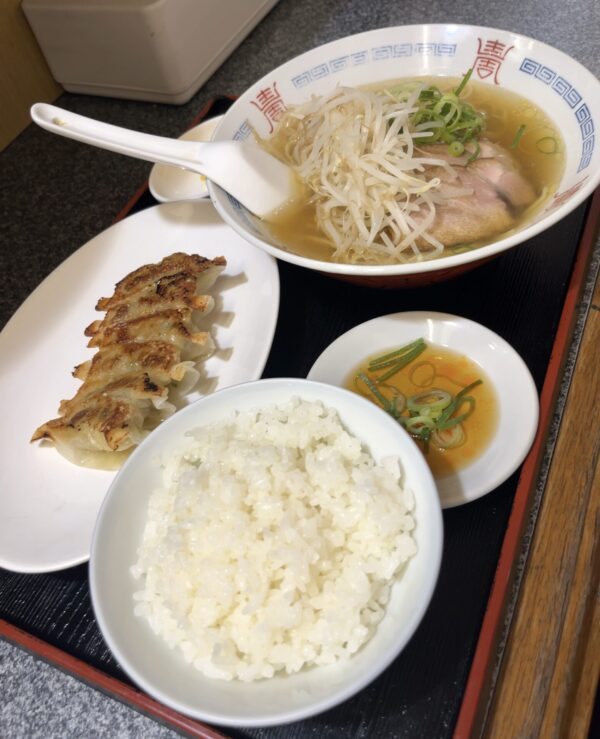 三輝 ラーメンセット