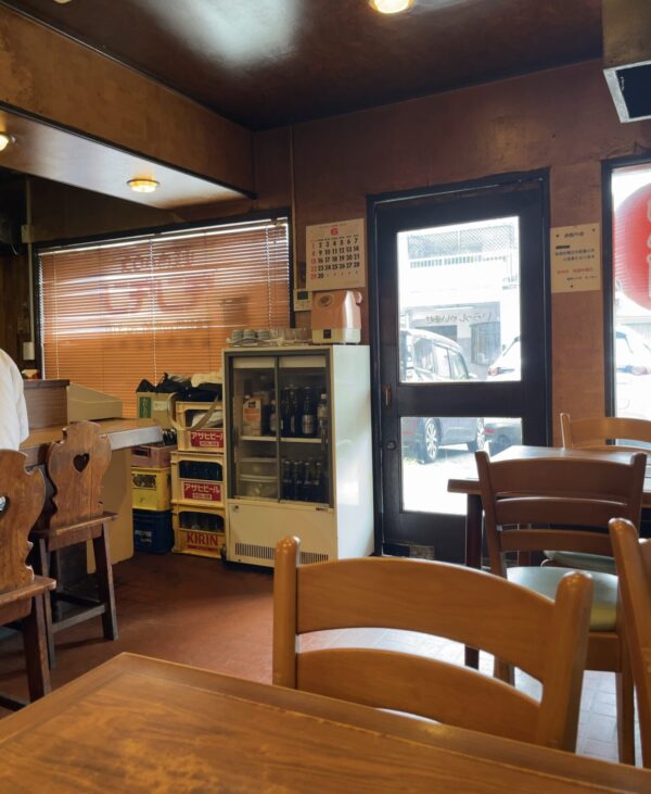 モンモン 店内