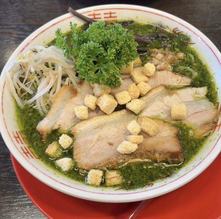 十五屋　パセリラーメン