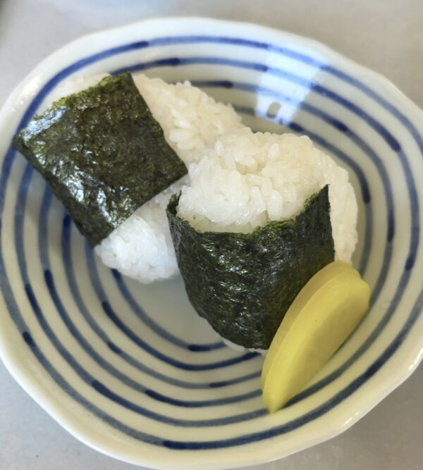 城山食堂 むすび
