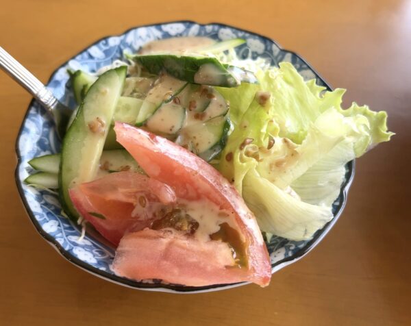 アカシア サラダ