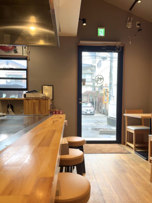 うめちゃん 店内