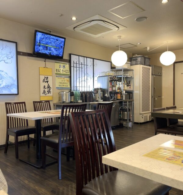 もんごい 店内2